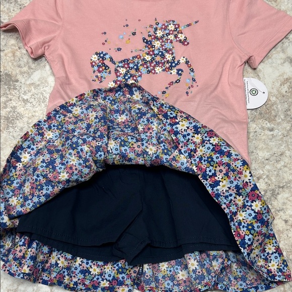 Pink Unicorn T-Shirt with Floral Skort - Picture 2 of 2